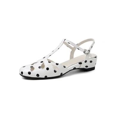 Sandlijiet tal-feles Round-toe